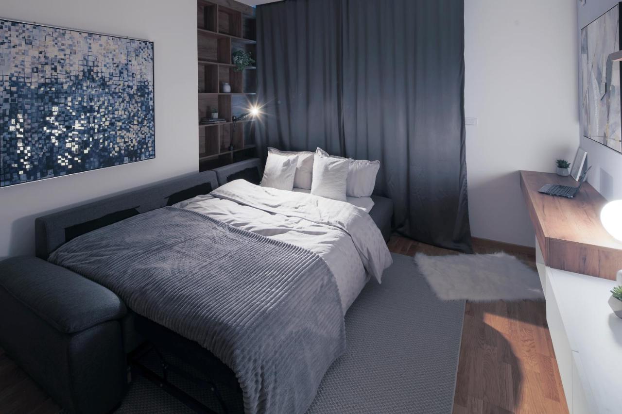 Arena Big Luxury Apartments Novi Sad Buitenkant foto