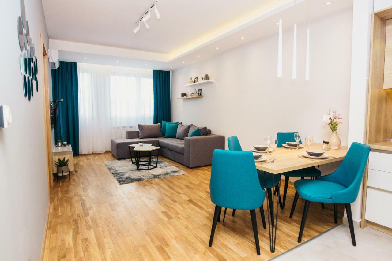 Arena Big Luxury Apartments Novi Sad Buitenkant foto